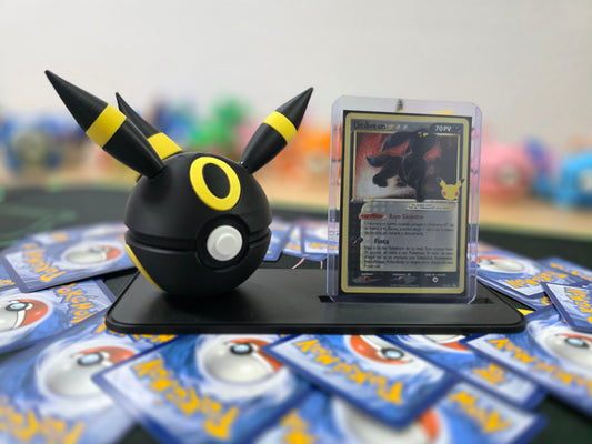 Expositor para exponer Pokéballs y cartas de colección