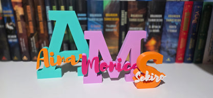 Iniciales con Nombre Personalizado