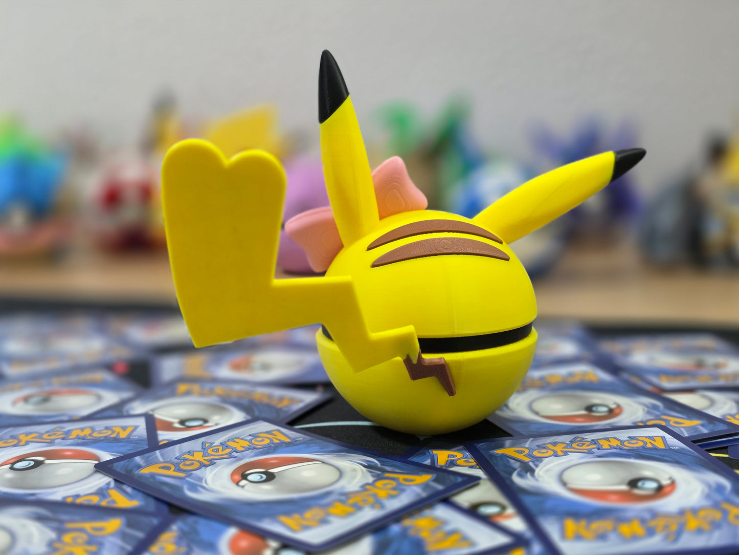 Pokeball Pikachu Hembra #0025
