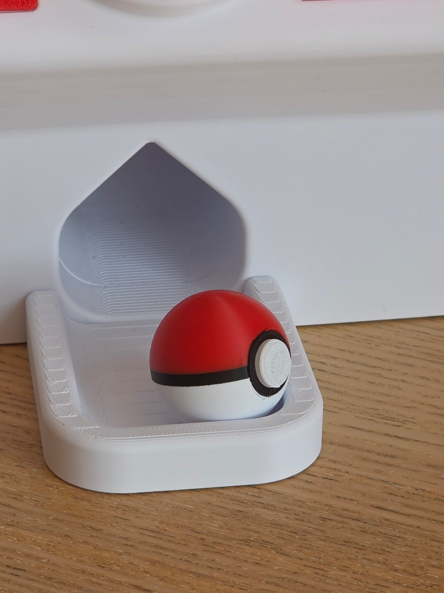 Tirada de la Máquina Gacha Sorpresa (Clickers Pokeball)
